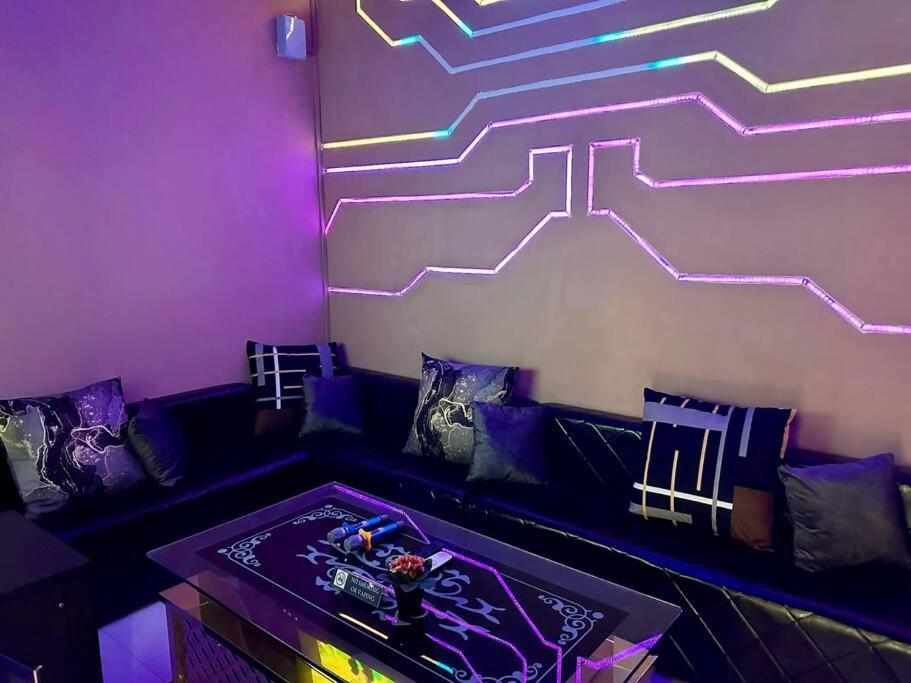 Cozy Holiday Home Karaoke Bbq Bukit Indah Jb Johor Bahru Exteriér fotografie